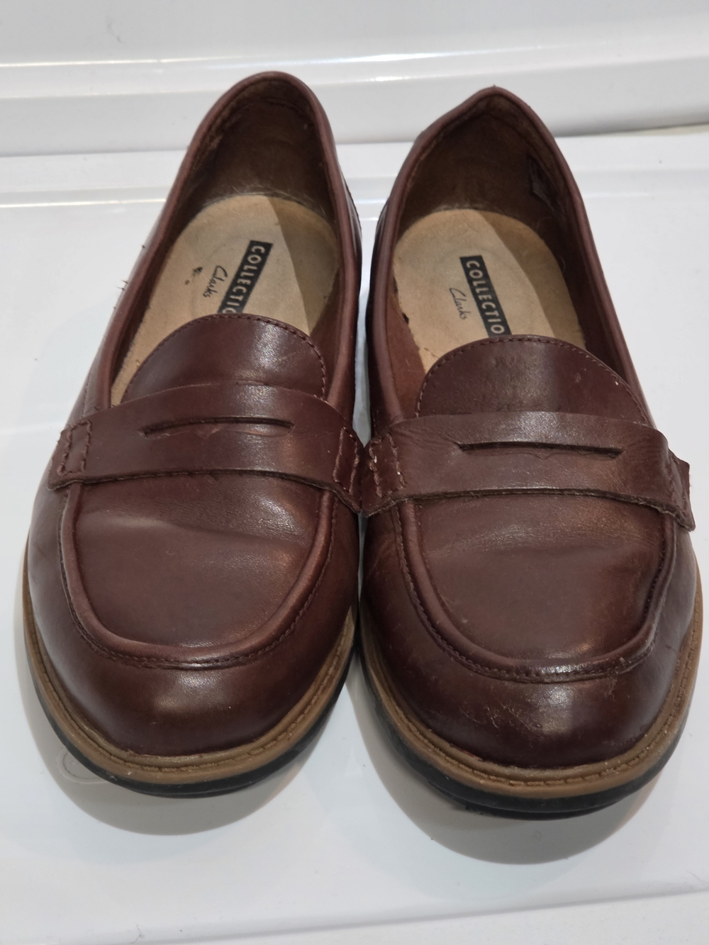 Clarks Women's Leather Penny Loafers Size 8 Wide